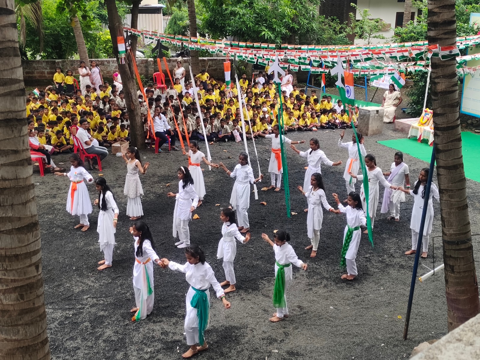 https://pratibhaintschool.in/wp-content/uploads/2025/07/1-1.jpeg